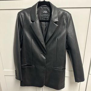 Leather oversized blazer never worn xs